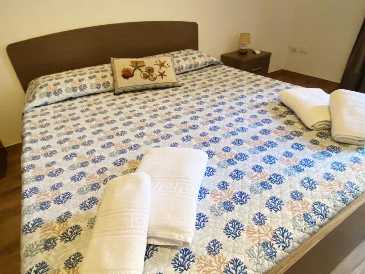Annale Apartment Марсала Екстериор снимка
