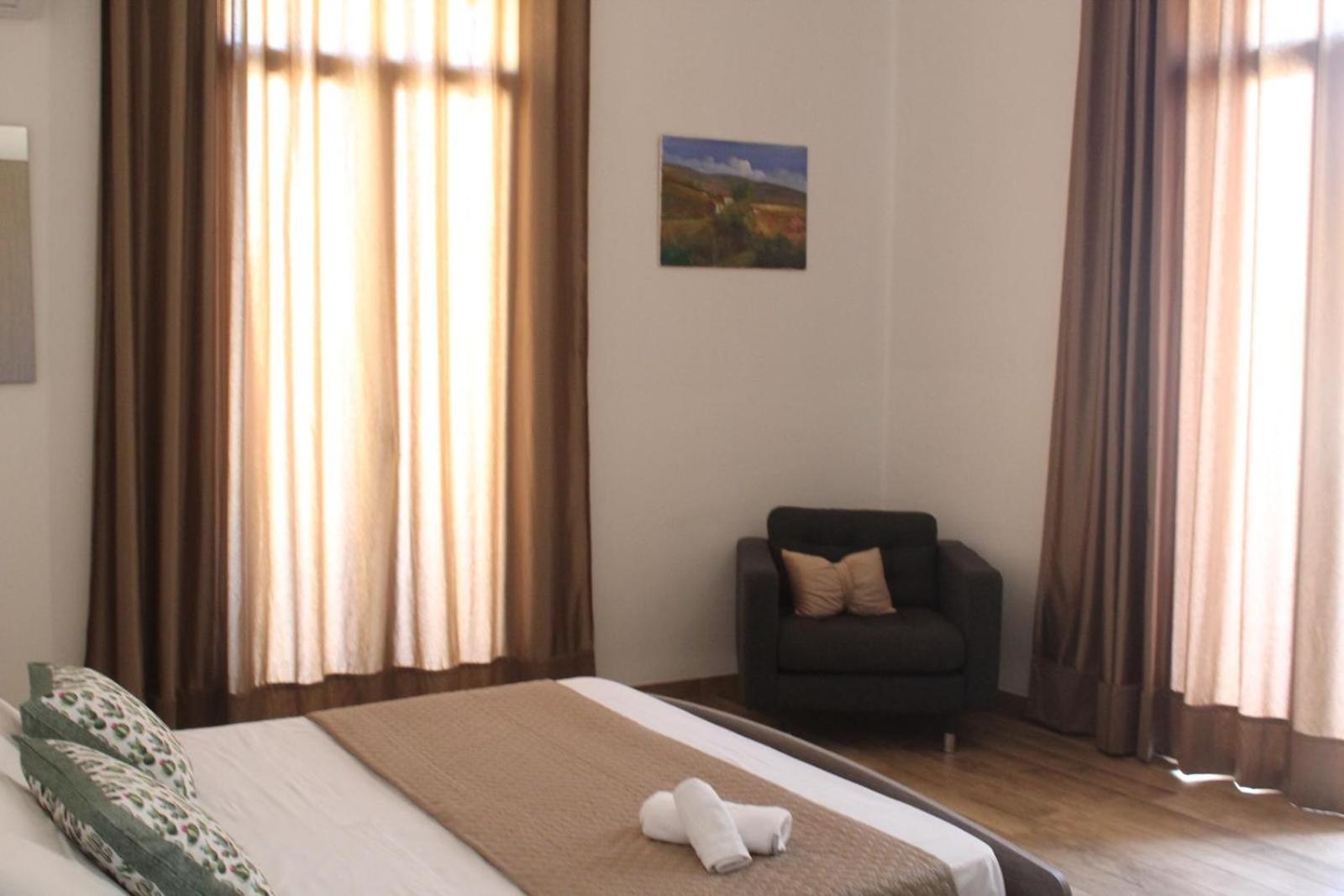 Annale Apartment Марсала Екстериор снимка