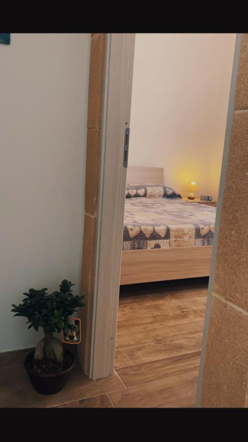 Annale Apartment Марсала Екстериор снимка